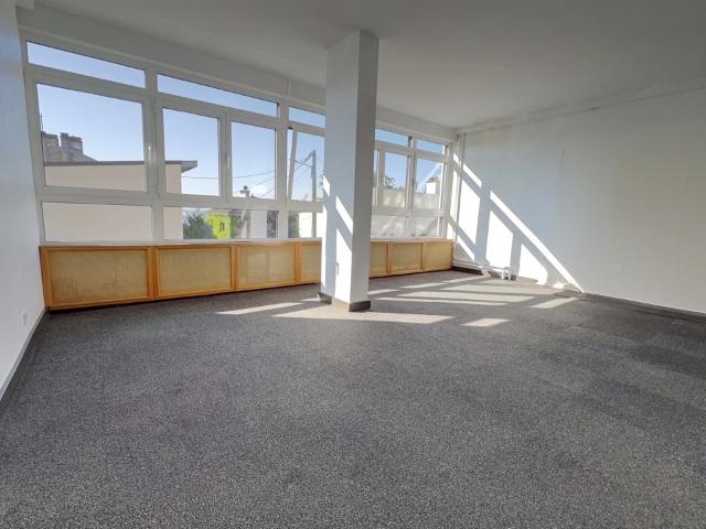NANCY / BEAUREGARD F6 DE 110M2 + BALCON + LOGGIA + CAVE