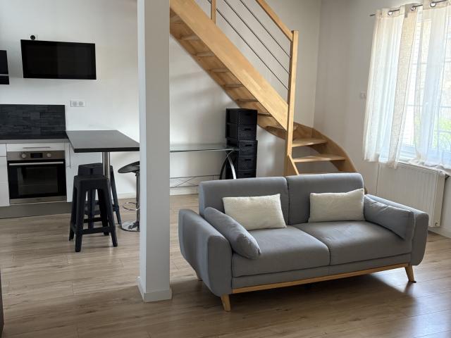 Nancy, Buthégnemont, F2 duplex meublé