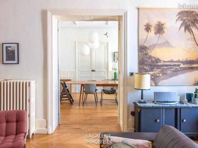 NANCY: Magnifique appartement de caractère de 128m2