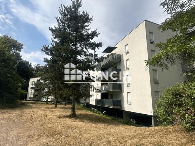 Nancy maxeville proche commerces