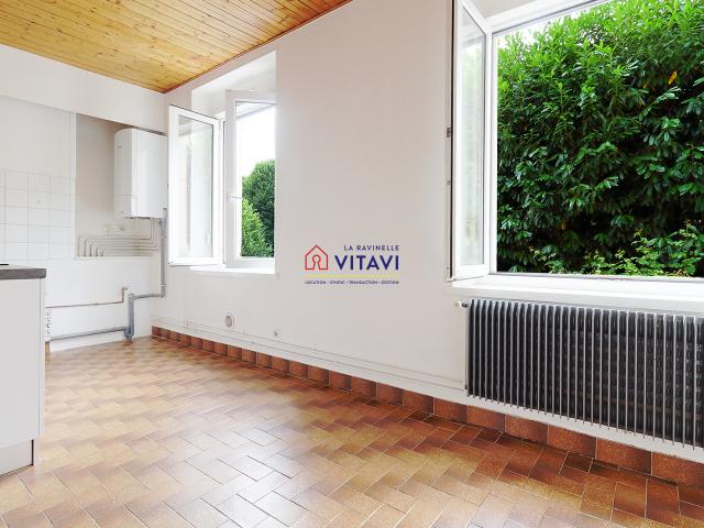 NANCY PROCHE DE LA FAC DES LETTRES BEAU T1 DE 32 M2 A LOUER