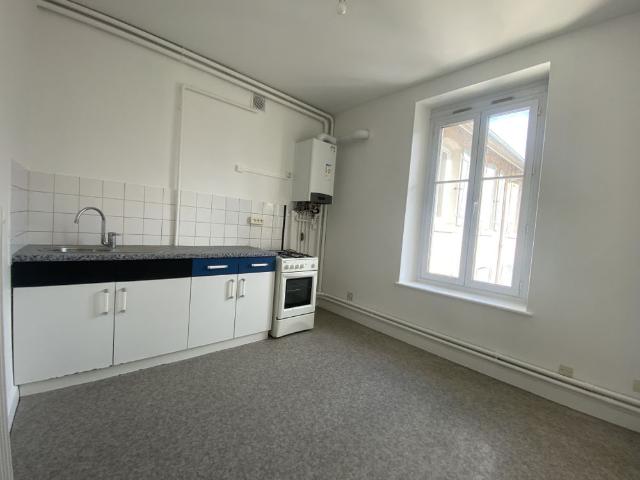 NANCY rue de Saurupt F5 Idéal pour une colocation
