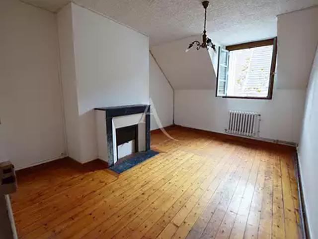 Nangis 77370 Achat / Vente appartement 3 pièces t3 au dernier étage