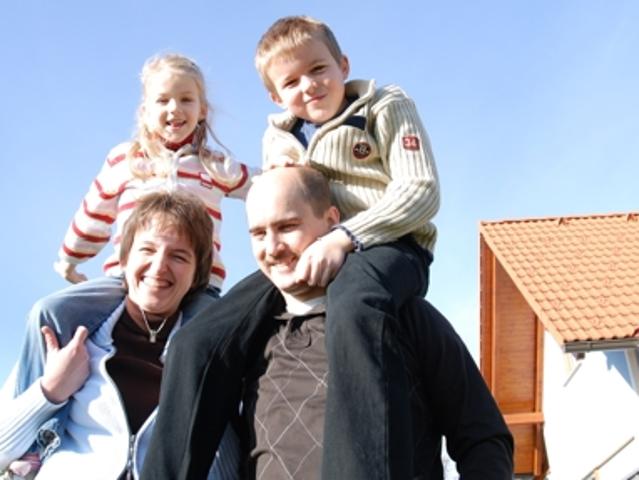 Nabburg: Zweifamilienhaus mit Doppelgarage