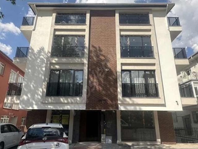 NACİ ÇAKIR MAH. SIFIR BİNADA MERKEZİ KONUM 1+1 KİRALIK DAİRE