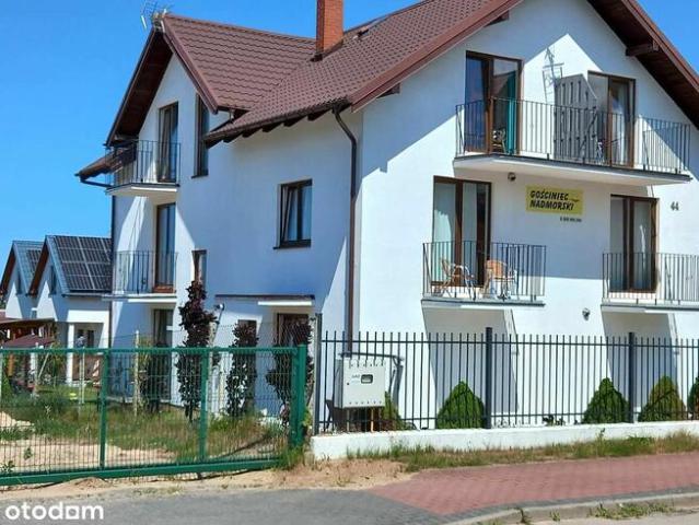 Nad morzem nieruchomość z apartamentami
