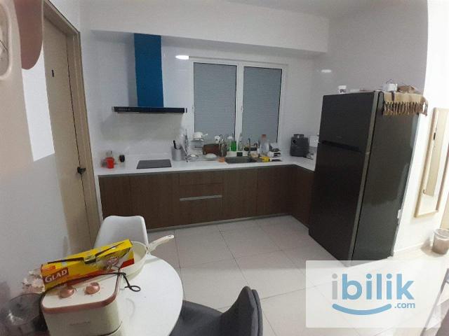 [Nadayu 801] May Vacant! Master Room with Single Bed Private Toilet Rent Free Shuttle Bus to Help University