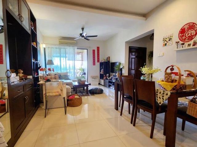 Desa Park Nadia CondoBest Deal 5mins Walk 2Waterfront 2 car parks