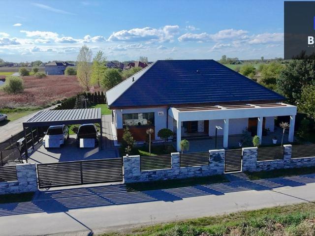 Nadolice Wielkie, Nadolice Wielkie, Jastrzębia, 150 m2