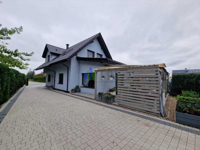 Nadolice Wielkie, 207 m2