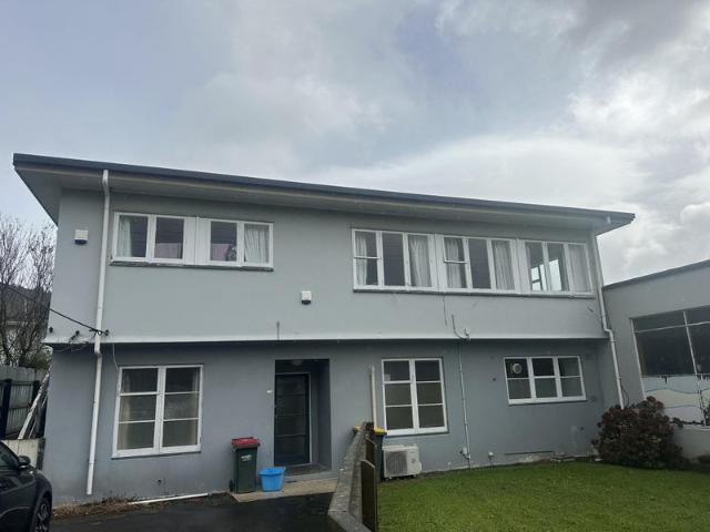 naenae, 3 bedrooms