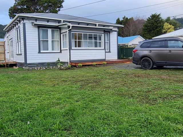 naenae, 3 bedrooms