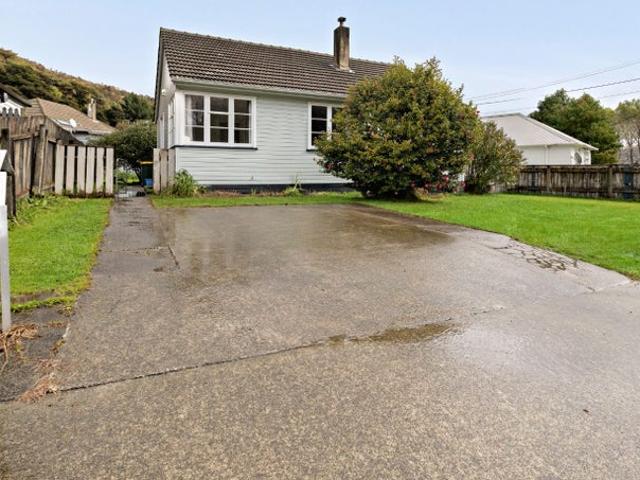 naenae, 3 bedrooms