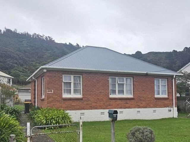naenae, 2 bedrooms
