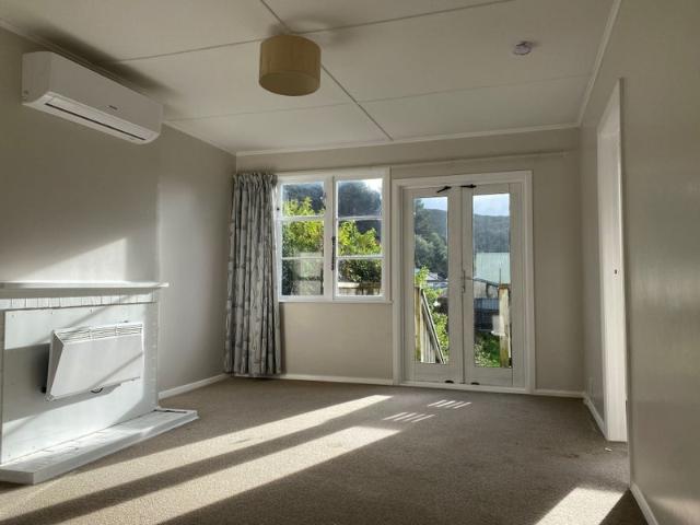 naenae, 2 bedrooms