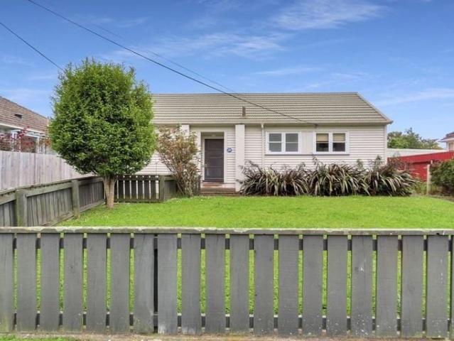 naenae, 2 bedrooms