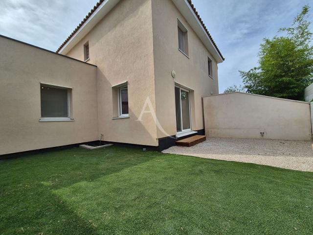 Nages et Solorgues Location Maison 30