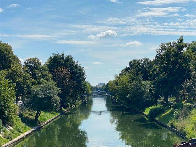 Nah am Wasser. Dort investieren, wo Berlin am spannendsten ist. VERMIETET