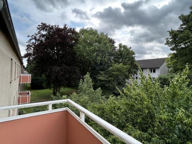 Nah nach Düsseldorf! 2 Zimmer Wohnung in Duisburg Huckingen