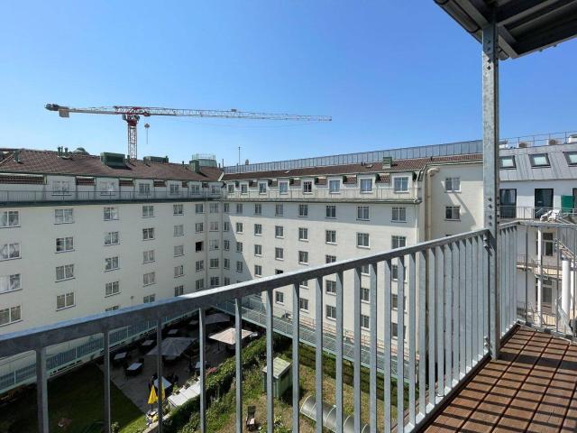 NÄHE NASCHMARKT: U4 Pilgramgasse 3 Zimmerwohnung mit hofseitigem Balkon