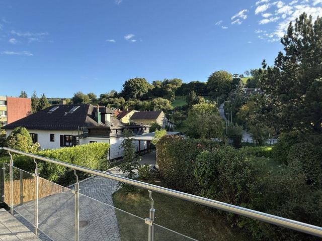 Nahe der ISTA – Wo das Christkind zweimal klingelt!