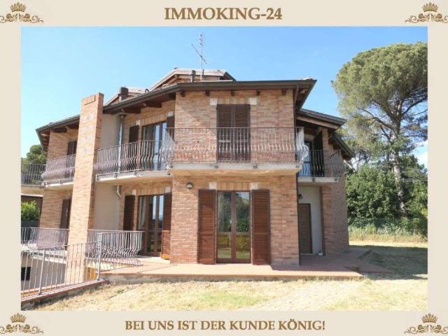 NAHE PERUGIA: + HOCHWERTIGES EINFAMILIENHAUS + TOP AUSSTATTUNG + TIEFGARAGE IN TRAUMLAGE!