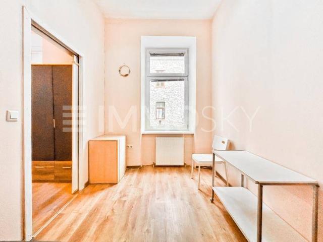 Charme und Chancen Altbauhit mit Potential!