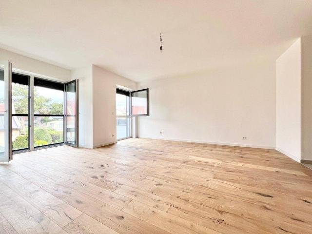 NÄHE U2: ERSTBEZUG IN GRÜNRUHELAGE I Balkon, Terrasse oder Garten I Aufzug I Fußbodenheizung & Kühlung I Luft Wasser Wärmepumpe I elektrische Raffstores