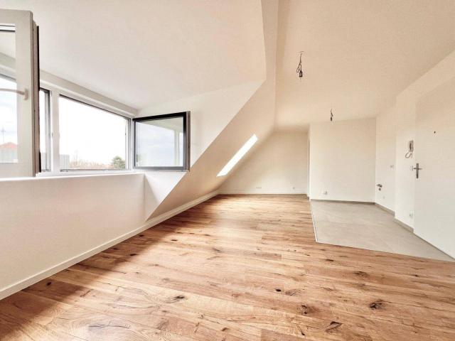 NÄHE U2: ERSTBEZUG IN GRÜNRUHELAGE I Balkon, Terrasse oder Garten I Aufzug I Fußbodenheizung & Kühlung I Luft Wasser Wärmepumpe I elektrische Raffstores