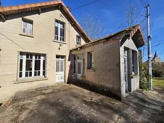 Naillat 23800 Achat / Vente maison 10 pièces t10 jardin