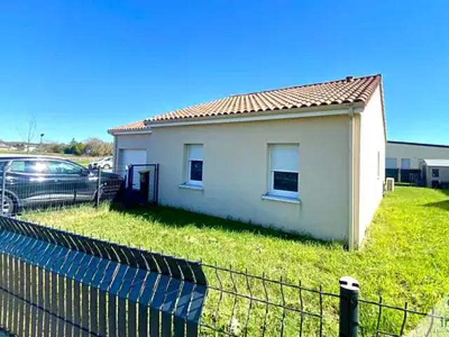Naintré 86530 Achat / Vente maison 5 pièces t5 jardin