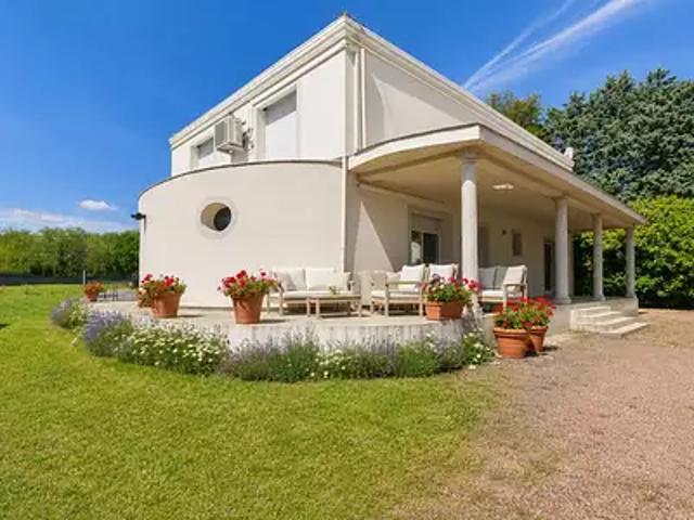 Naintré 86530 Achat / Vente maison 6 pièces t6 jardin