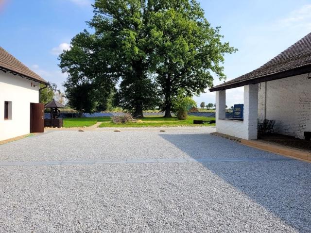 NAPŁATKI 1 343,39 m², Lisowice