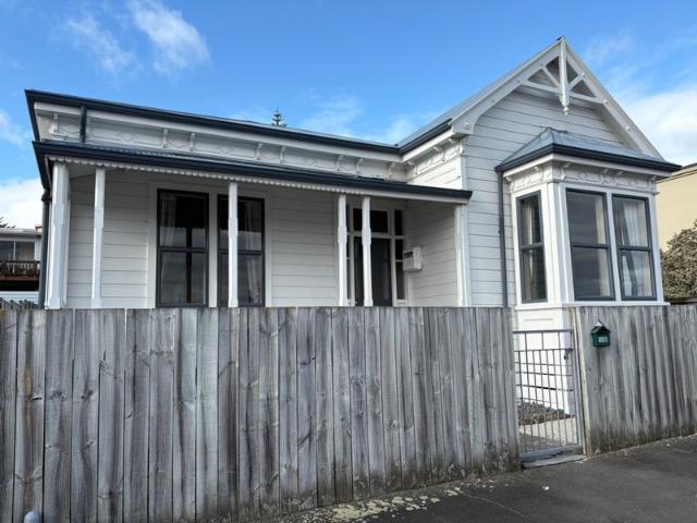 napier south, 3 bedrooms