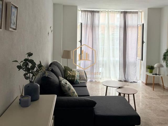 Napoli Estate presenta esta excelente vivienda en alquiler de larga temporada