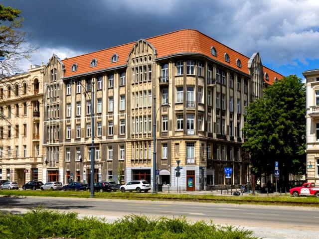 Narutowicza 44 175,91 m², Łódź