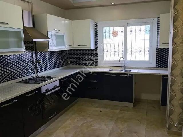 Çınar Emlak'tan Cumhuriyet Mh. Satılık 3+1 Daire