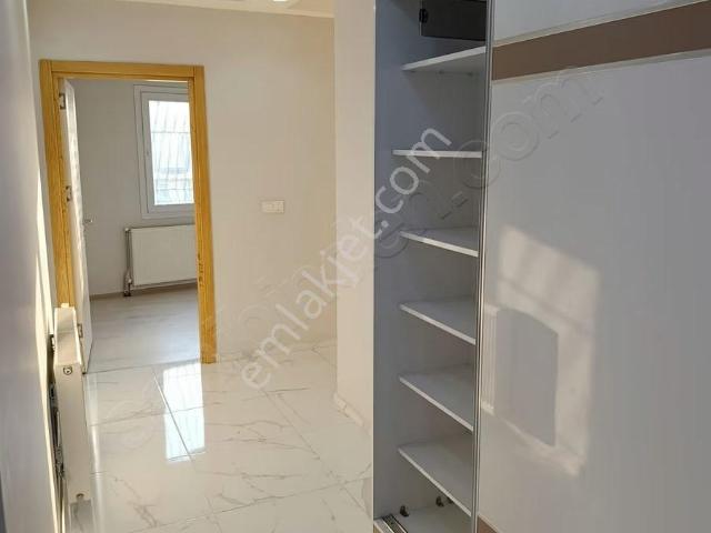 Çınar Emlak'tan Fevzi Çakmak Blv 2+1 Kiralık Daire Full