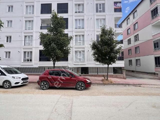 Çınar Emlak'tan Perşembe Pazarı Karşısı Kiralık Eşyalı 1+1 Daire