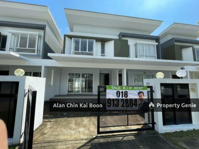 Nara Gamuda Gardens 2 storey terrace for sale