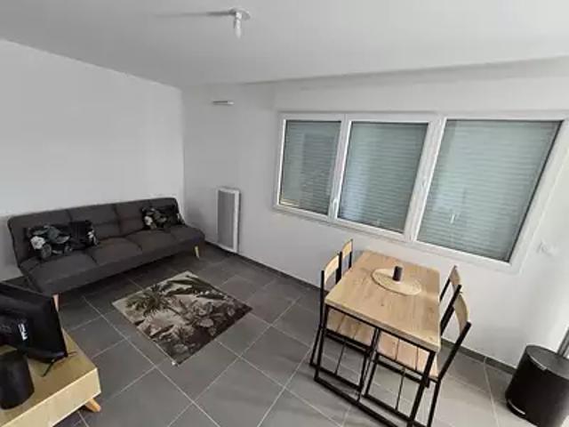 Narbonne 11100 Achat / Vente appartement 1 pièce t1 au dernier étage