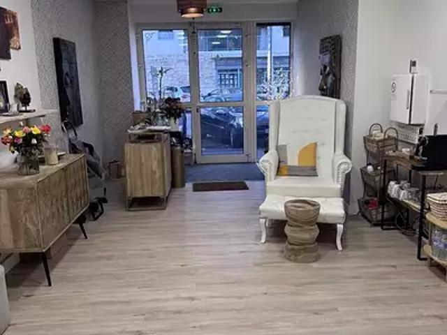 Narbonne 11100 Achat / Vente divers 5 pièces