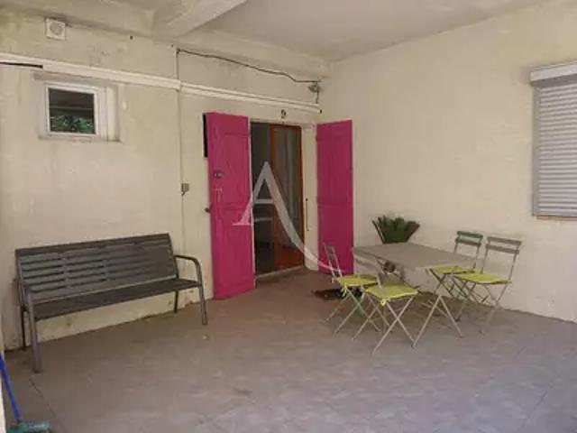 Narbonne 11100 Location appartement 1 pièce t1 terrasse parking
