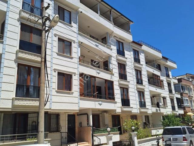 Çınarcık Merkez'de 126m2 2+1 Yeni Binada Satılık Daire