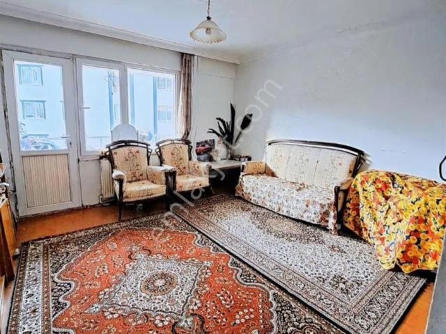 Çınarcık Merkeze Yakın Satılık 2+1 Eşyalı Doğalgazlı Daire