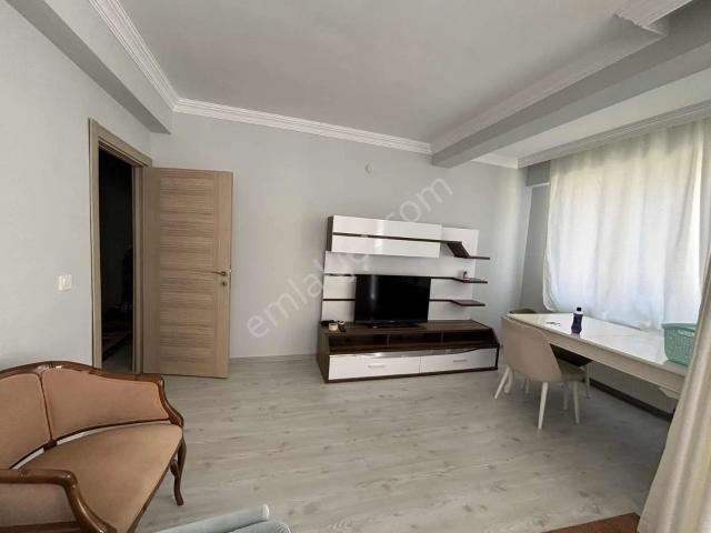 Çınarcık Teşvikiye'de Satılık 2+1 Düşük Fiyat Denize 300 M