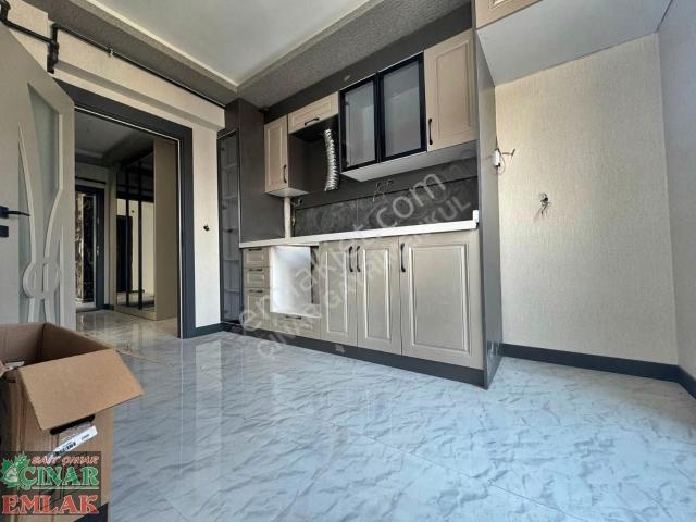 çınardan* Yerden 4 Metre Yüksek Altta Daire Fırsat 2+1 Y.giriş
