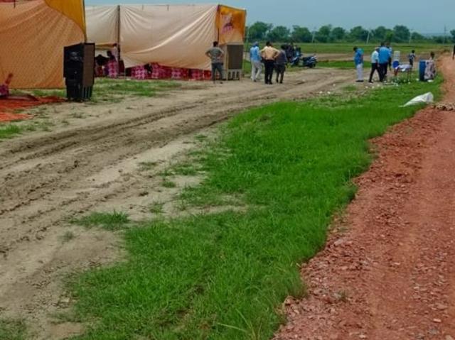 Narela, North Delhi 100 Sq.Yd. Plot in Narela Delhi Listing ID: #10344