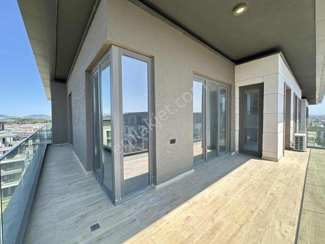 Çınarköy Evleri / Büyük Tip / 30m2 Teraslı / 3+1 Kiralık Daire /