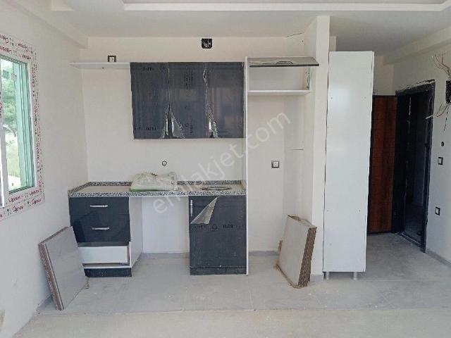 Çınarlı Osman Gazi Sınırı 1+1 2 Cepheli